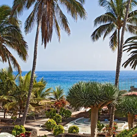 Playa Chica By Buenavilla * Puerto del Carmen (Lanzarote)